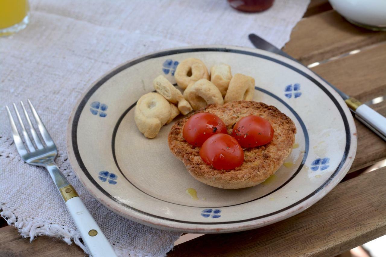 B&B La Rava E La Fava Ostuni Esterno foto